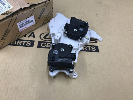 TOYOTA KDJ150 LÄMMITYSLAITTEEN SERVO 87106-60220